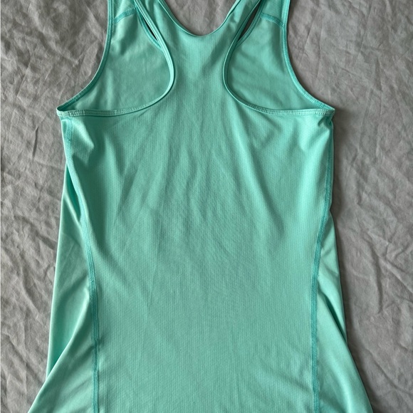 Women’s NIKE MINT GREEN Dri-Fit training tank top - Picture 2 of 9